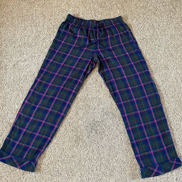 Victoria’s Secret size medium 2-piece pajama set - Picture 8 of 8